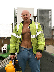 Hairy Construction Workers - Carlo Cox and Ray Stone