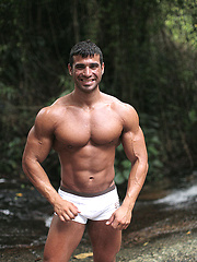 Naked latin guy Gustavo Levu showing his big muscled body