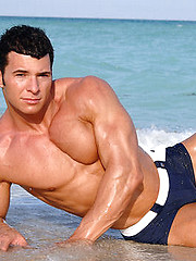 Fantasically ripped, muscled and hot Tony Da Vinci