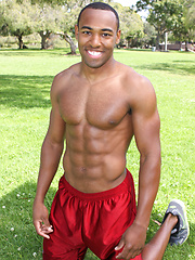 Beefy black guy workout session