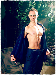 Kamil jacking off and cumming on his chest