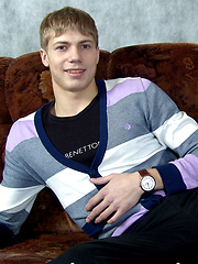 Ripped blond teen hunk Geffrey is the ultimate twink fantasy