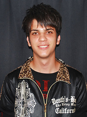 Shosei is a very sexy twink from Osaka