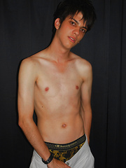 Shosei is a very sexy twink from Osaka