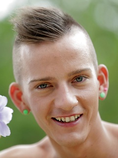 gay porn model David Hanson